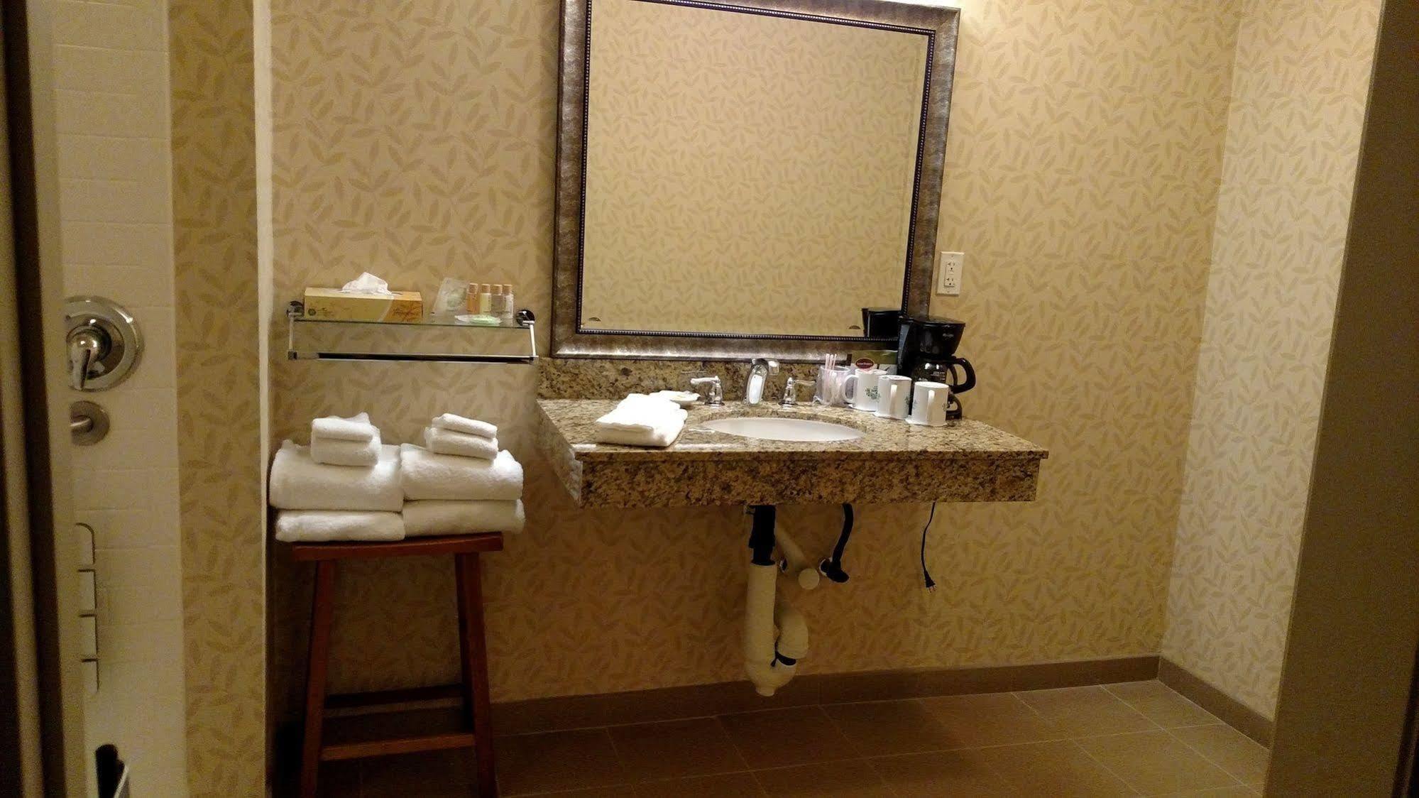 Granzella'S Inn Уильямс Экстерьер фото